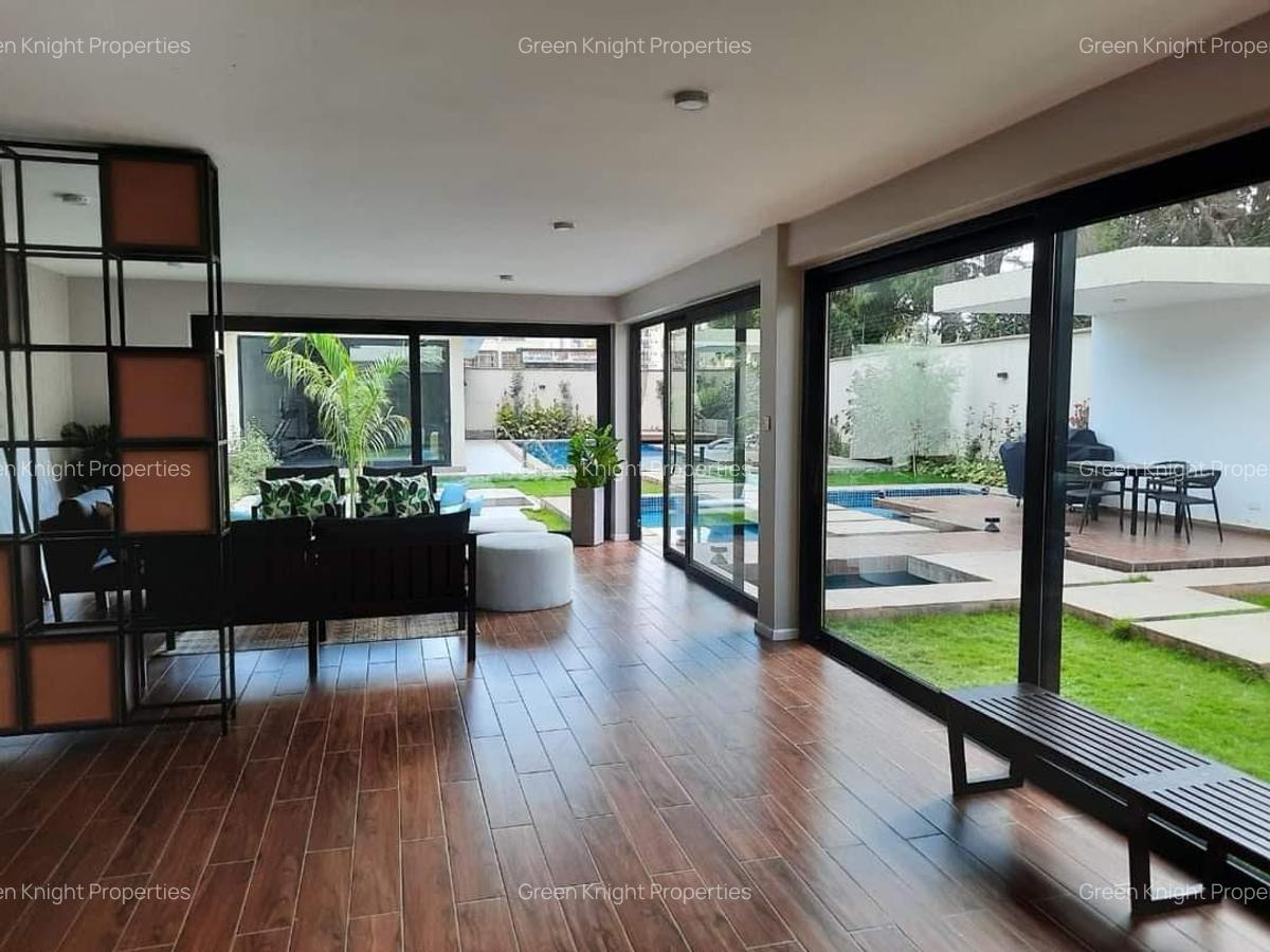 Serviced 2 Bed Apartment with En Suite in Lavington - 15