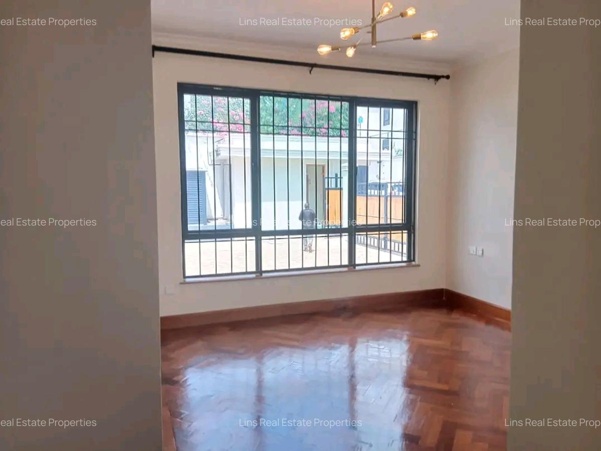 5 Bed Townhouse with En Suite in Loresho - 7