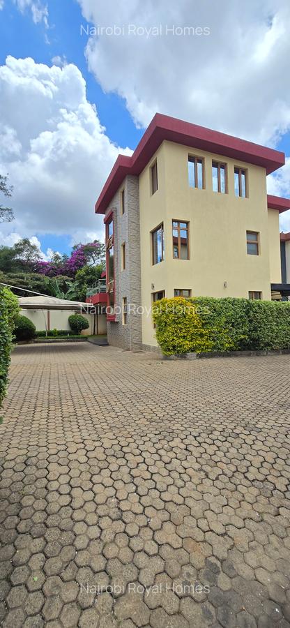 5 Bed Townhouse with En Suite at Mzima Springs - 17