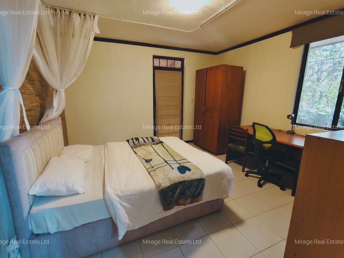 Serviced 1 Bed Apartment with Swimming Pool in Riverside - 11