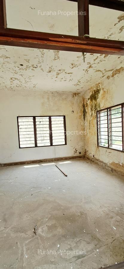 3 Bed Villa with En Suite at Malindi - 9