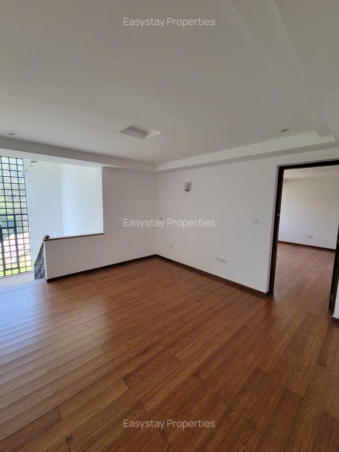 4 Bed Townhouse with En Suite in Kitisuru - 7