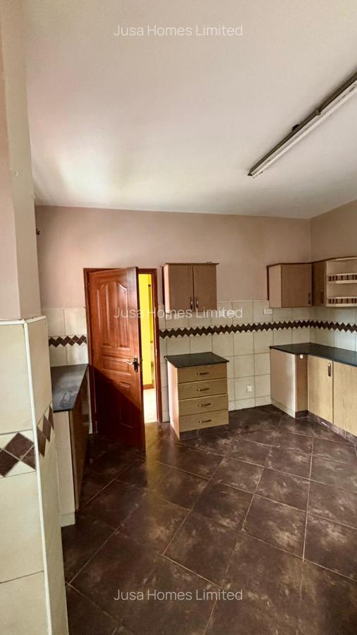 4 Bed House in Kiambu Road - 4