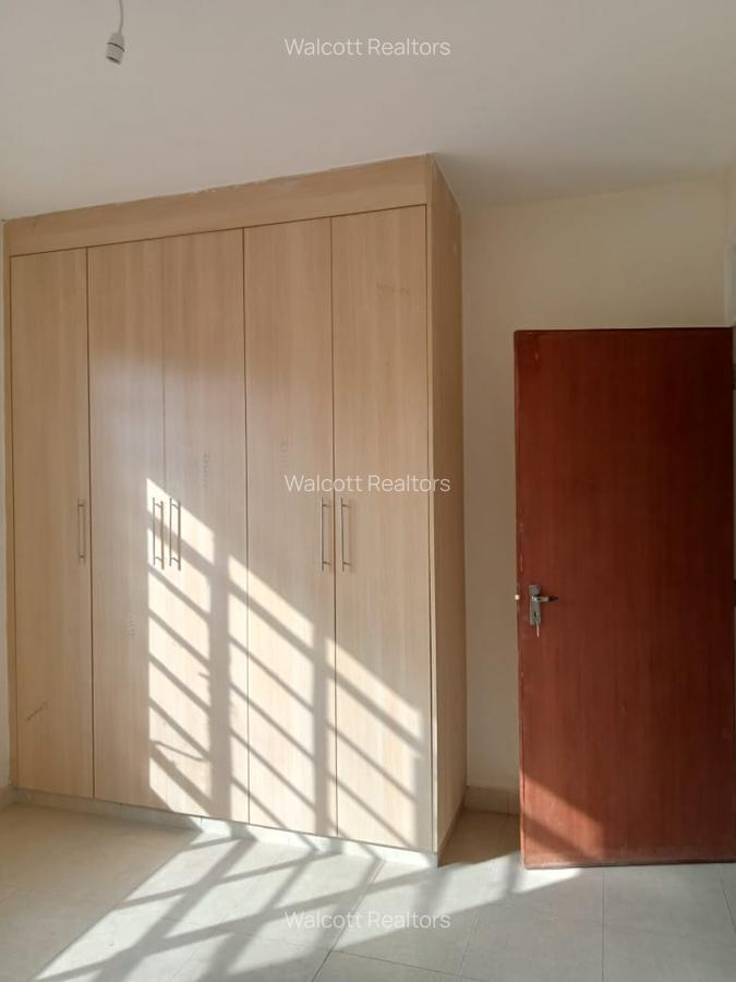 2 Bed Apartment with En Suite in Naivasha Road - 6