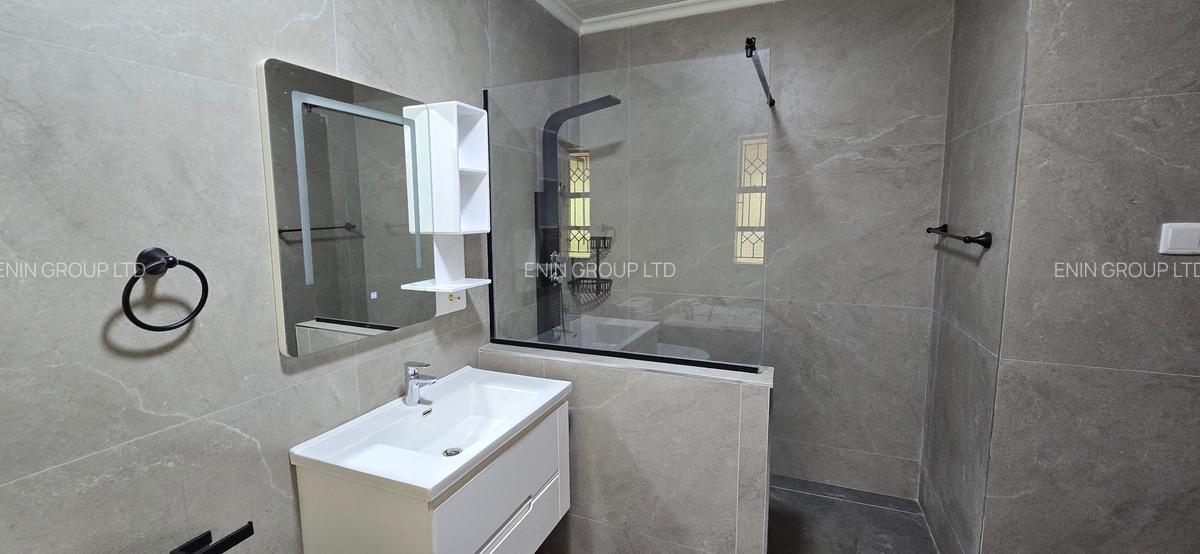 5 Bed House with En Suite at Runda - 12