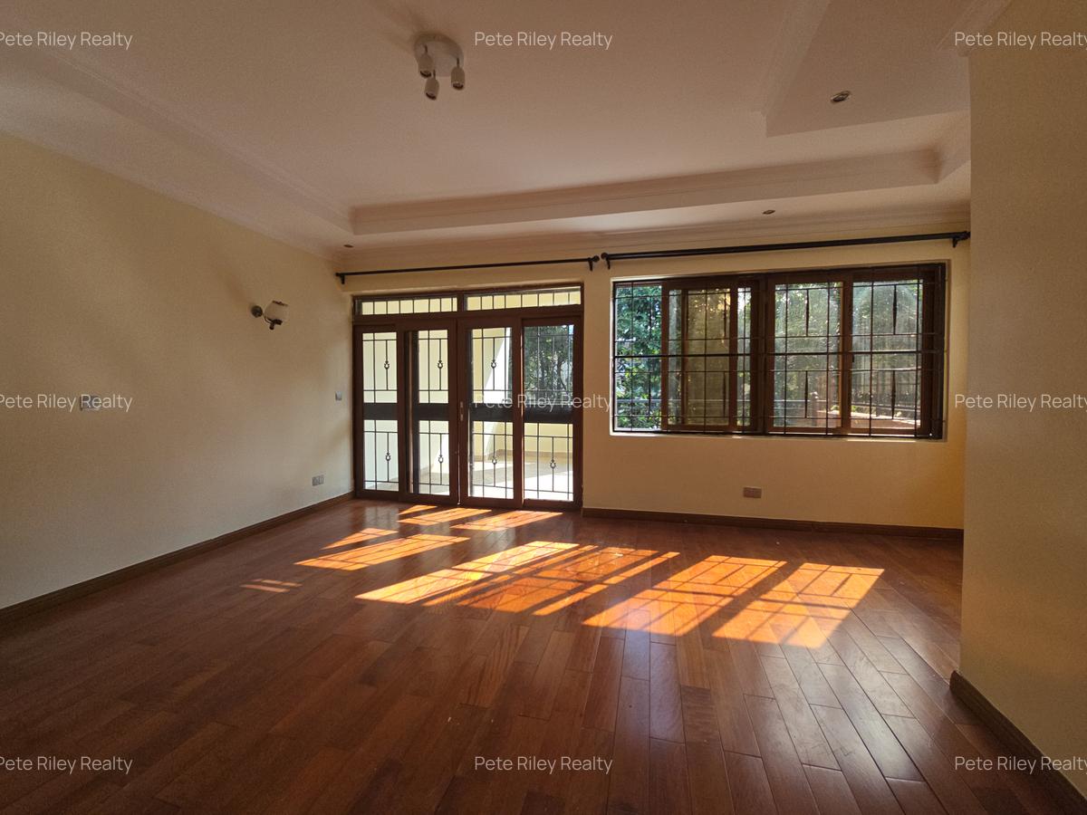 5 Bed Villa with En Suite at Chalbi Drive - 18