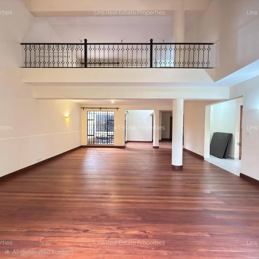 5 Bed Townhouse with En Suite in Lavington - 4