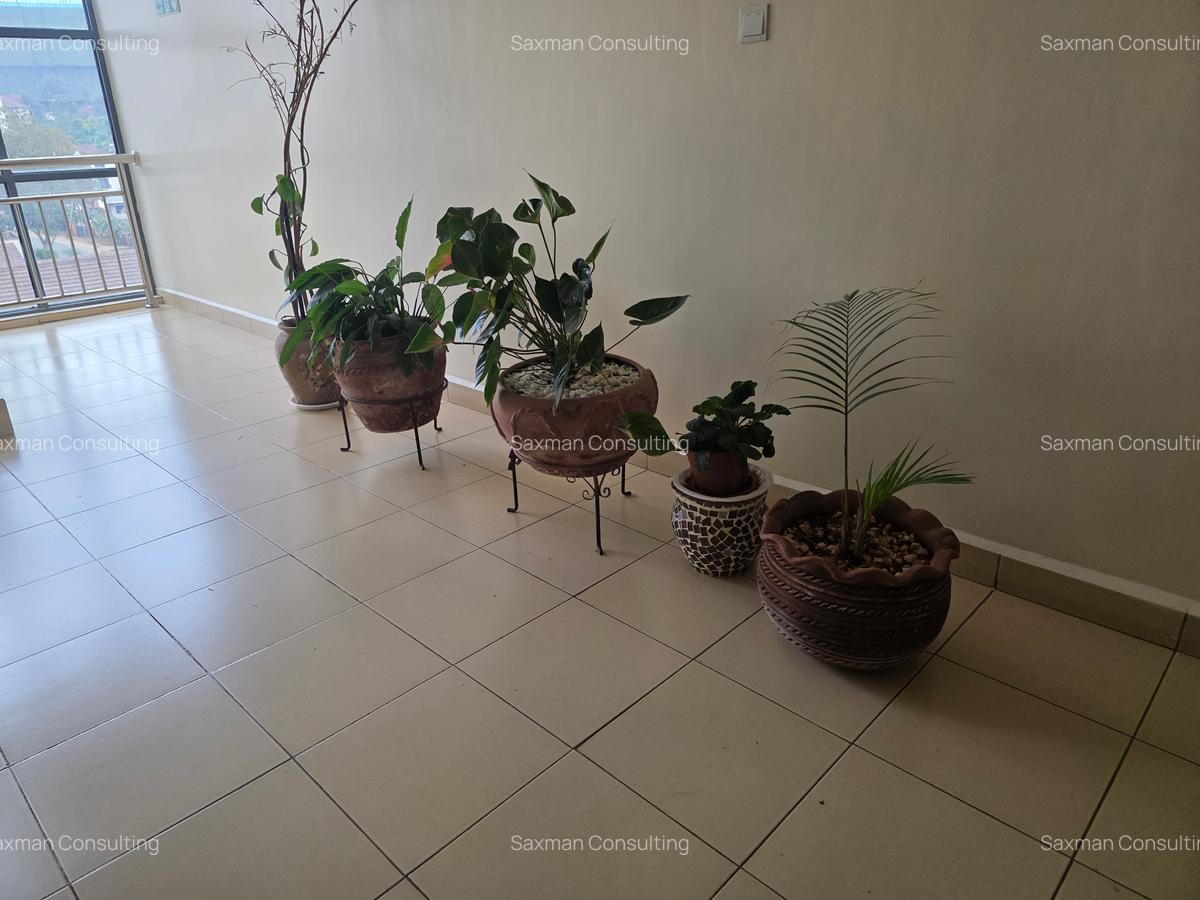 Furnished 3 Bed Apartment with En Suite in Brookside - 7