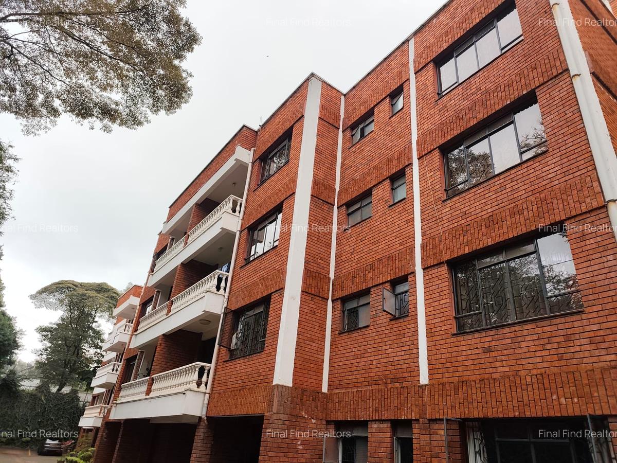 Furnished 3 Bed Apartment with Parking in Riverside - 1