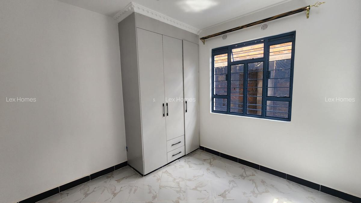 4 Bed House with En Suite at Rimpa Road - 15