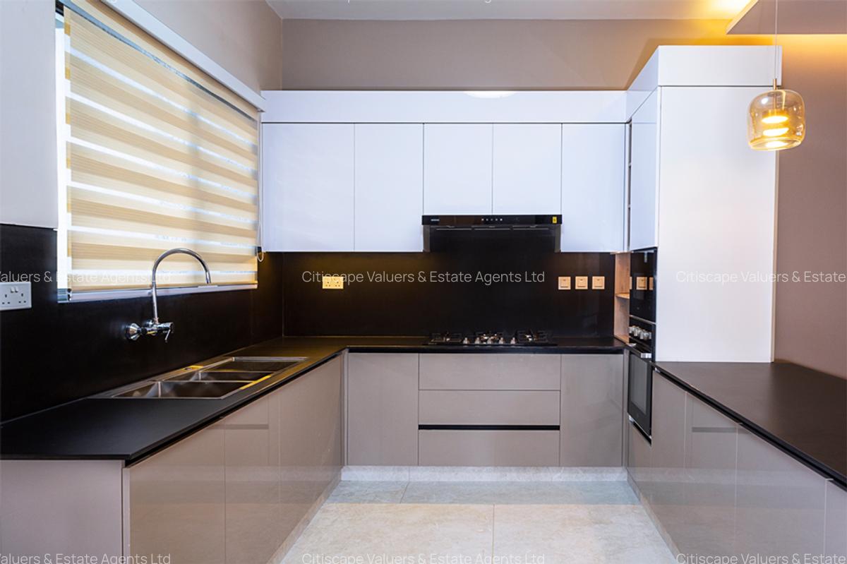 4 Bed Townhouse with Swimming Pool in Langata - 3