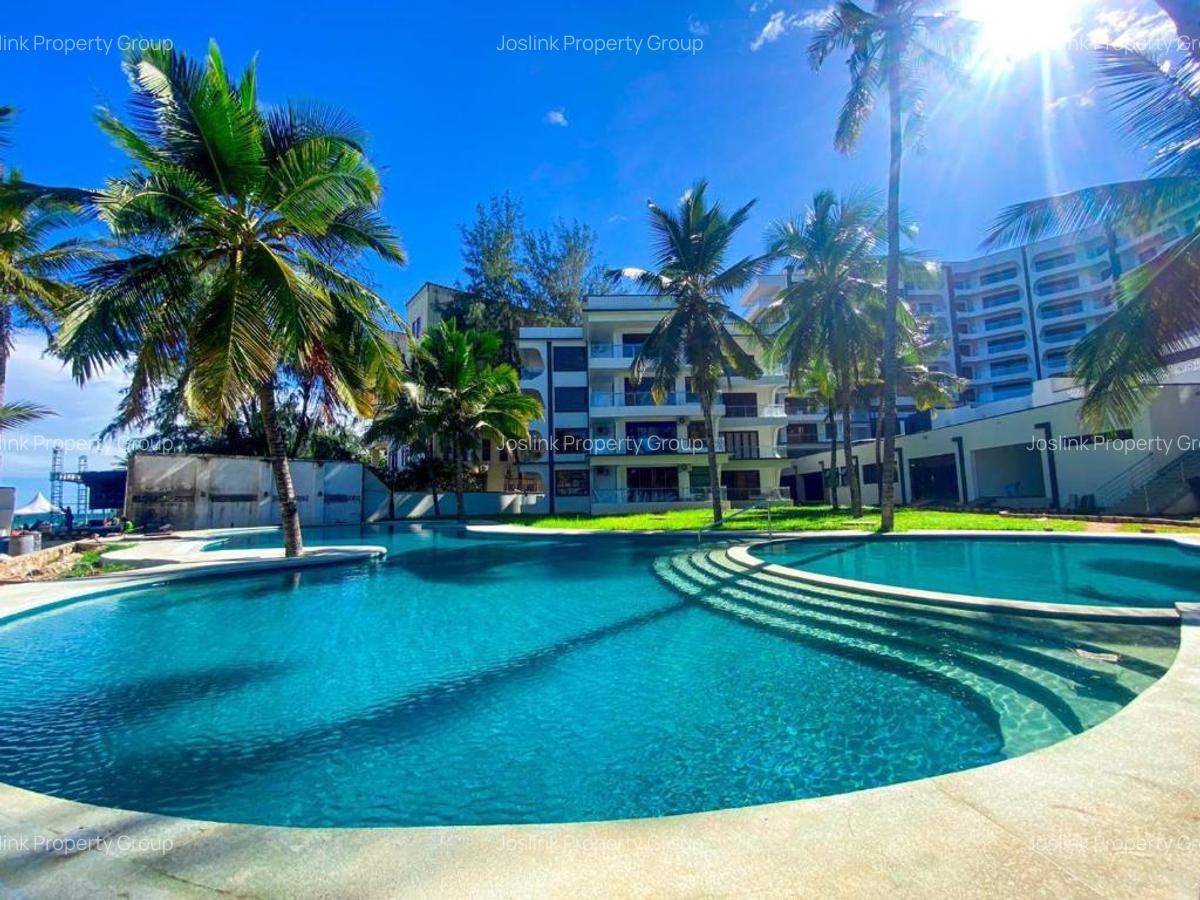 3 Bed Apartment with En Suite in Nyali Area - 13