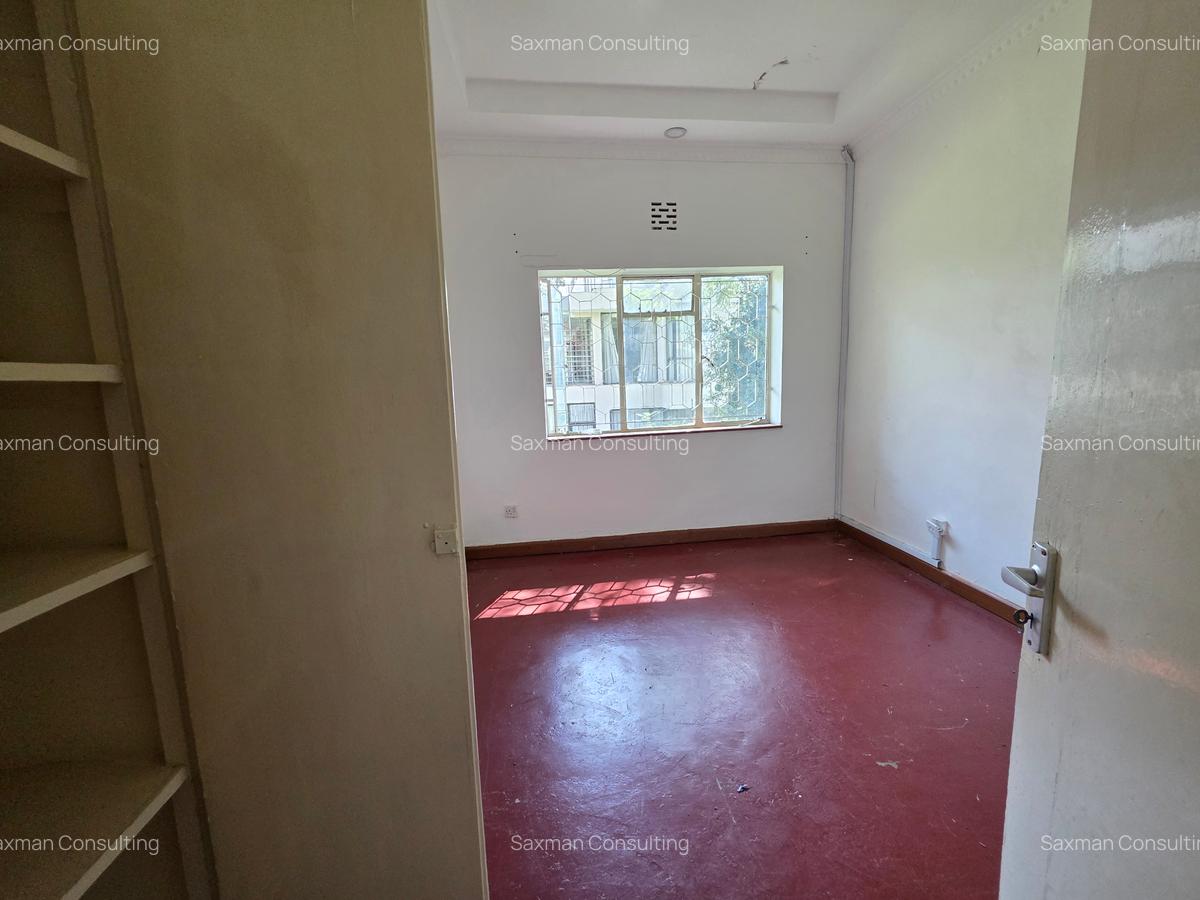 Commercial Property with Service Charge Included in Lavington - 7