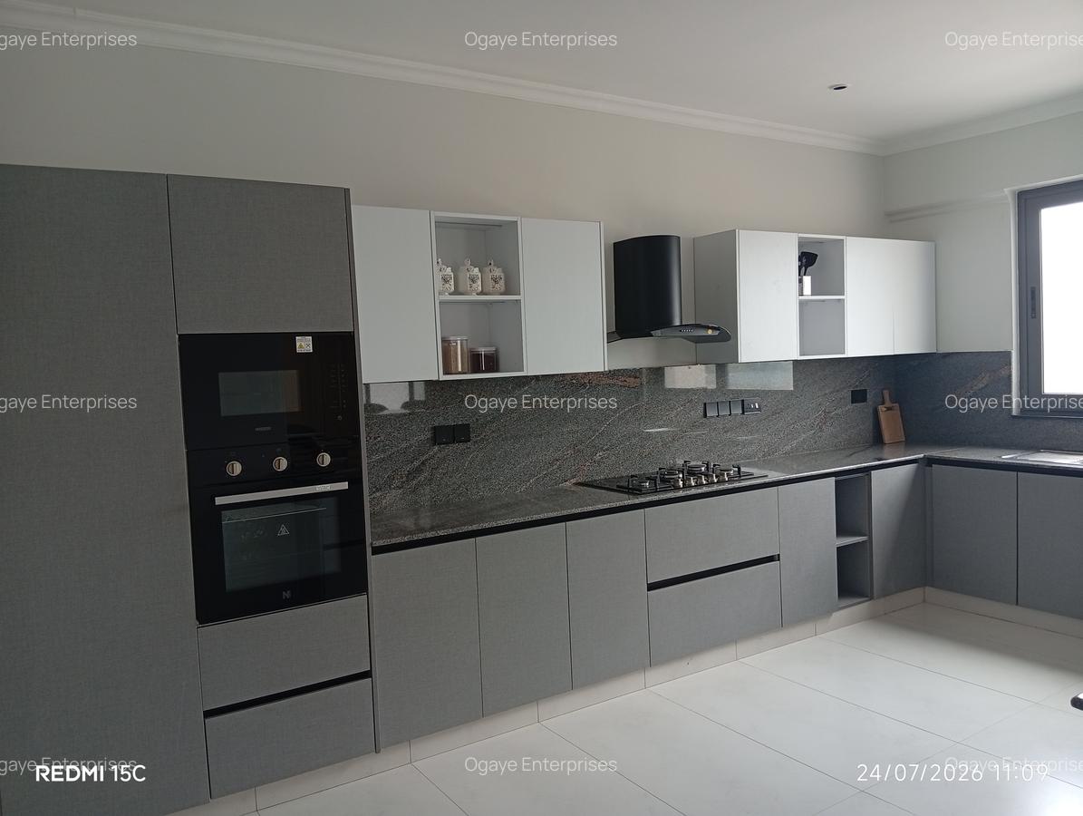 2 Bed Apartment with En Suite at Cement Road - 6