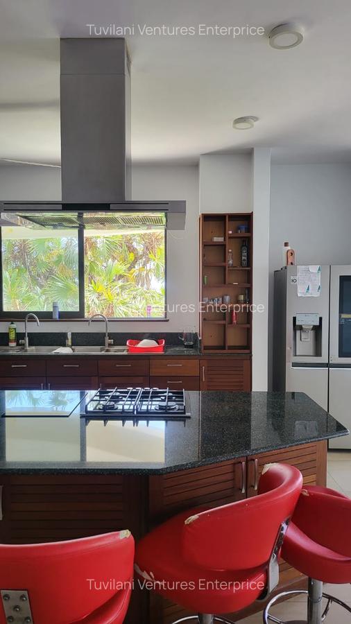 Serviced 3 Bed Apartment with En Suite at Nyali Mombasa - 20