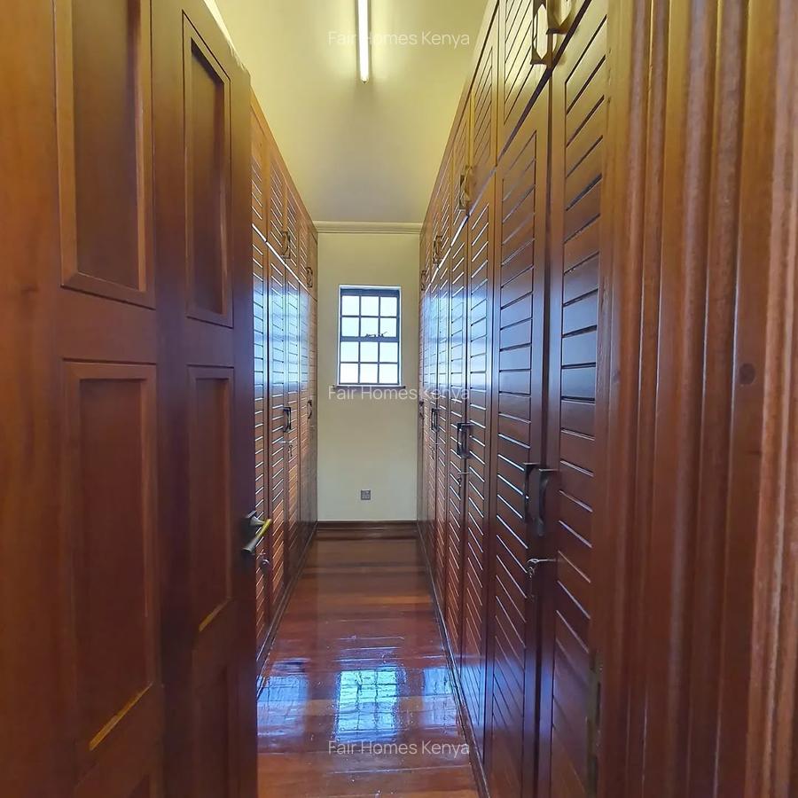 4 Bed Townhouse with En Suite at Peponi Road - 10
