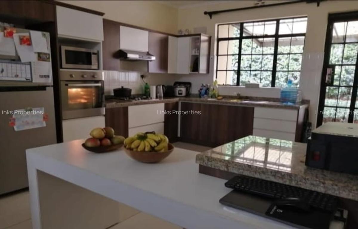 3 Bed House with En Suite at Karen - 7