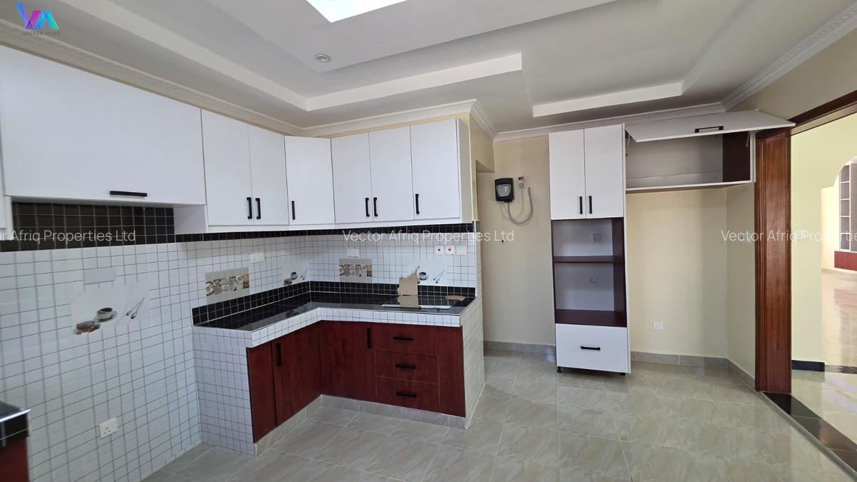 3 Bed House with En Suite in Ruiru - 8