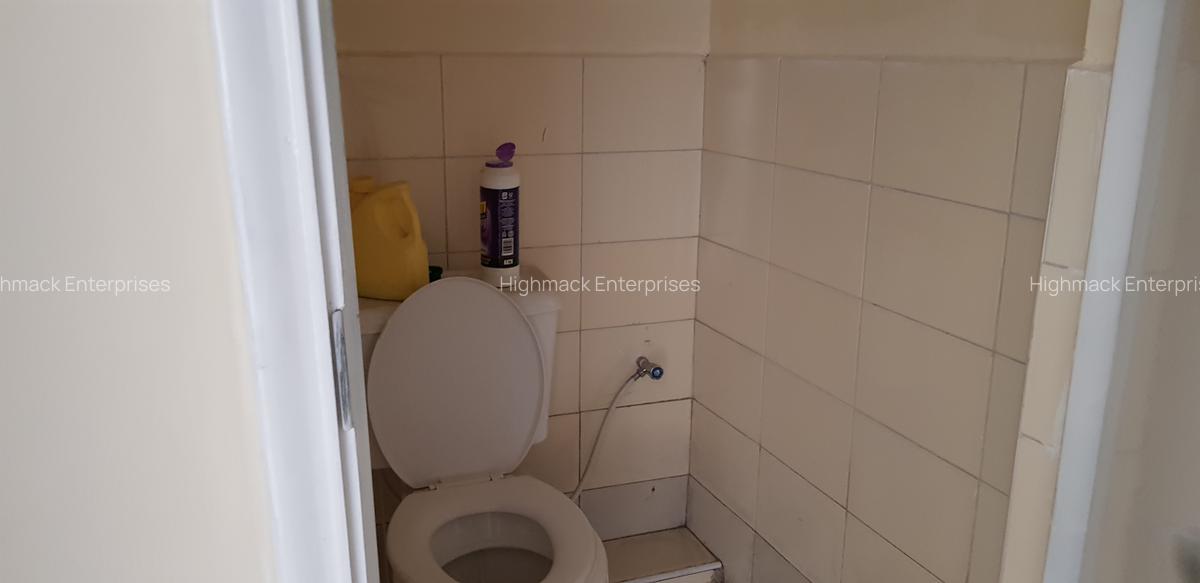 12,500 ft² Warehouse with Backup Generator at Enterprise Road - 5