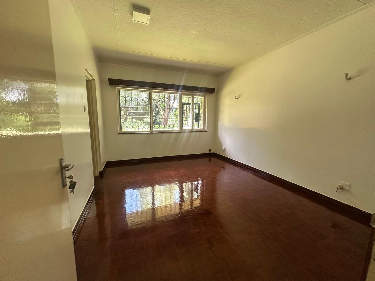 4 Bed Villa with En Suite in Runda - 9