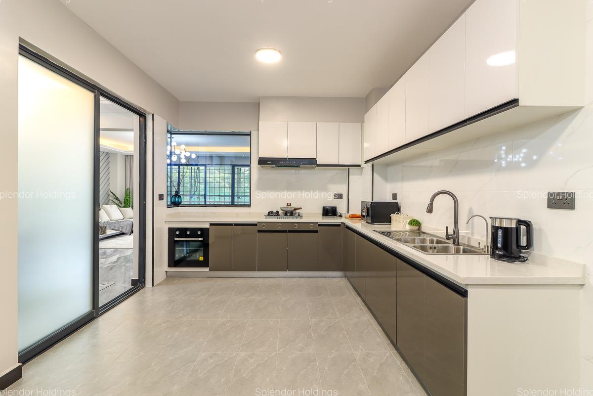 4 Bed Apartment with En Suite in Kileleshwa - 5