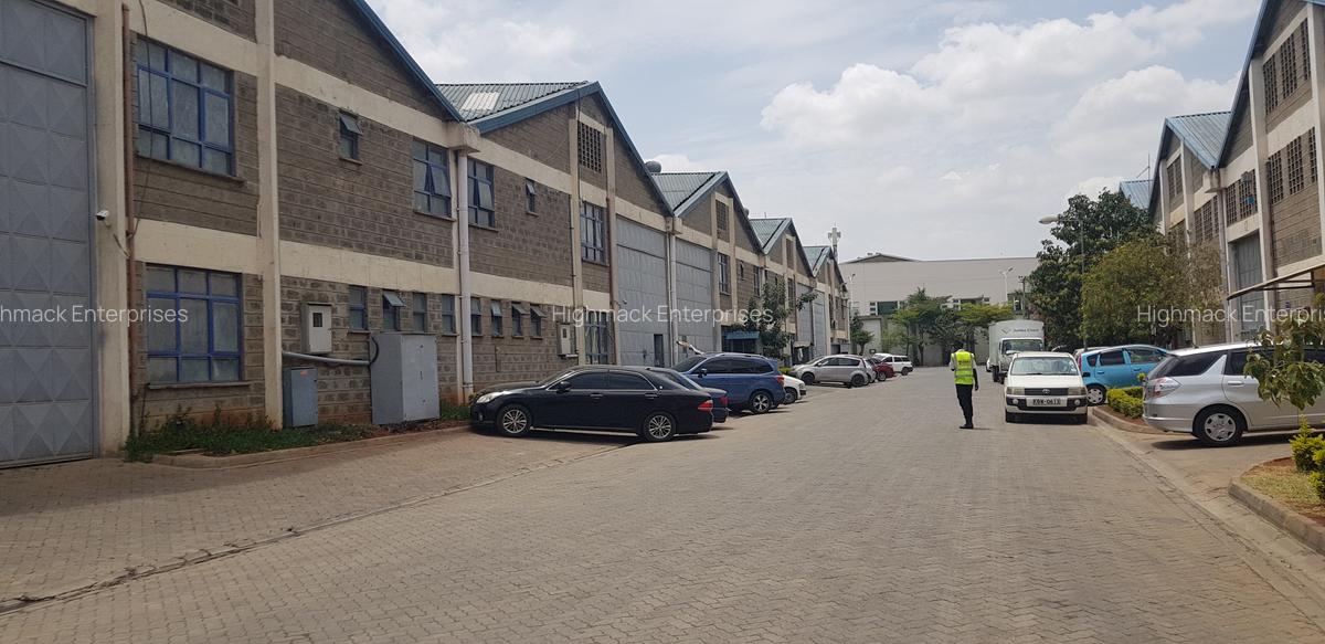 10,000 ft² Warehouse with Service Charge Included at Icd Road - 1