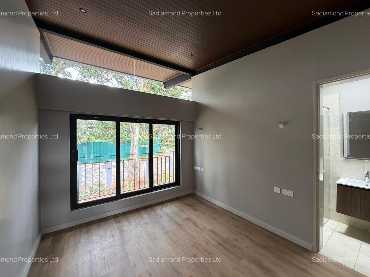 4 Bed Townhouse with Swimming Pool in Kiambu Road - 8