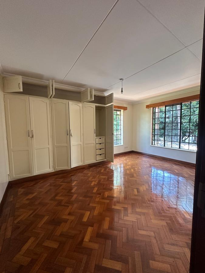 4 Bed Townhouse with En Suite in Runda - 14
