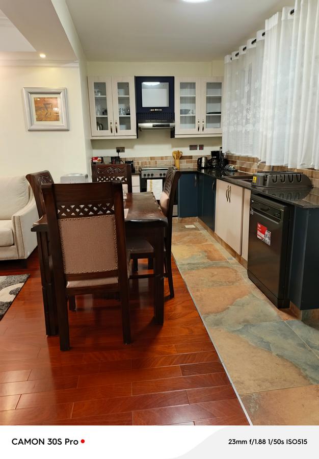 Serviced 1 Bed Apartment with En Suite at Lavington - 8