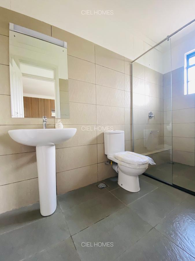 4 Bed Townhouse with En Suite at Mwananchi - 16