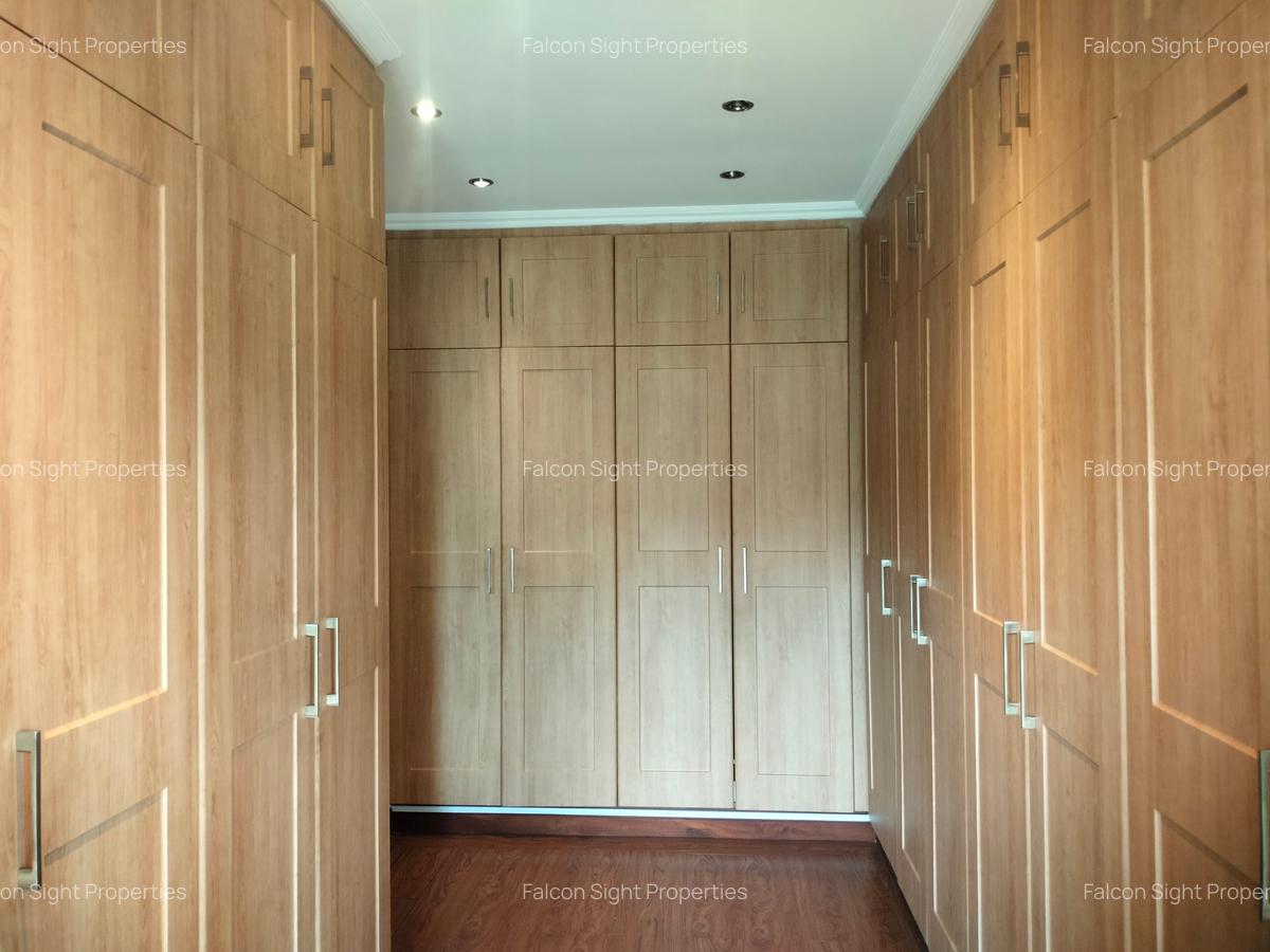 Commercial Property with Backup Generator at Few Minutes Drive To Un Headquarters In Gigiri - 8