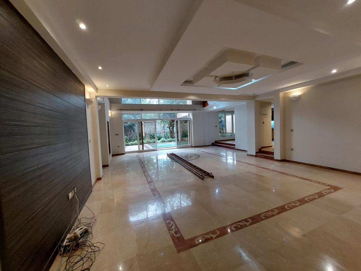 5 Bed Townhouse with En Suite at Convent Drive 44 - 5