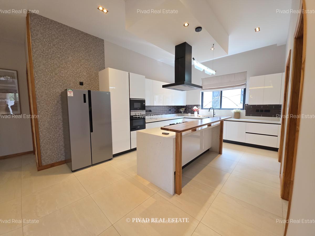 4 Bed Townhouse with Swimming Pool in Loresho - 2