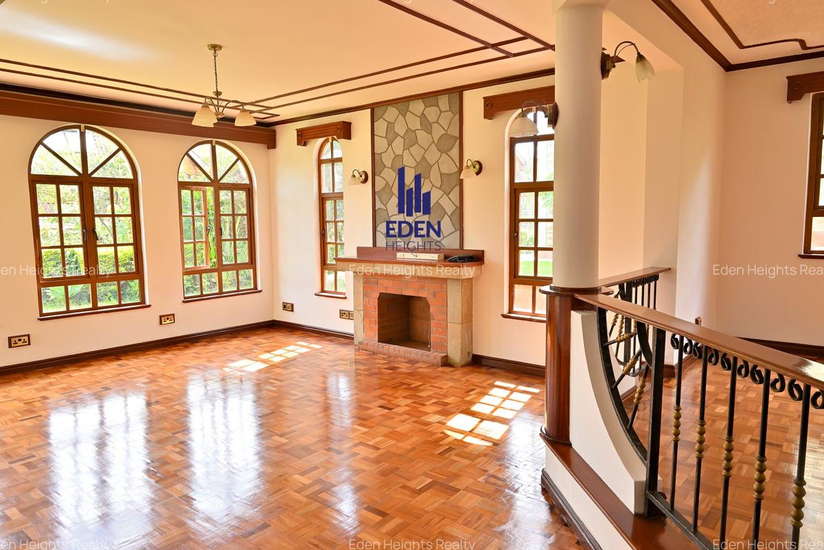 4 Bed Townhouse with En Suite in Lavington - 3