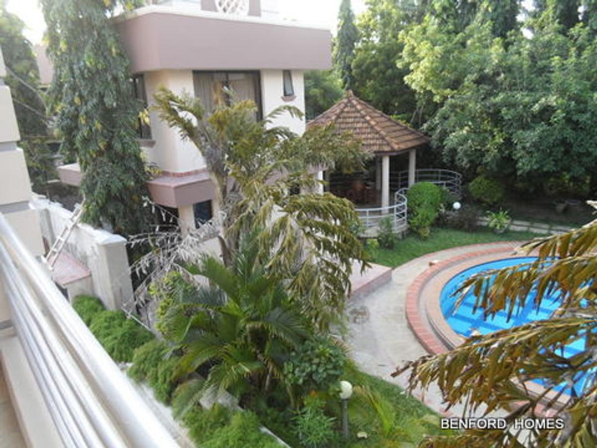 4 Bed Villa with En Suite in Shanzu - 2