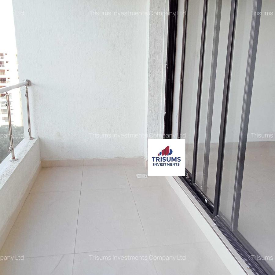4 Bed Apartment with En Suite in Spring Valley - 15