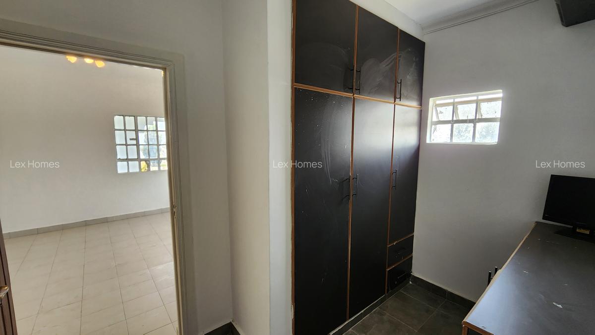 4 Bed House with En Suite at Nkoroi - 19