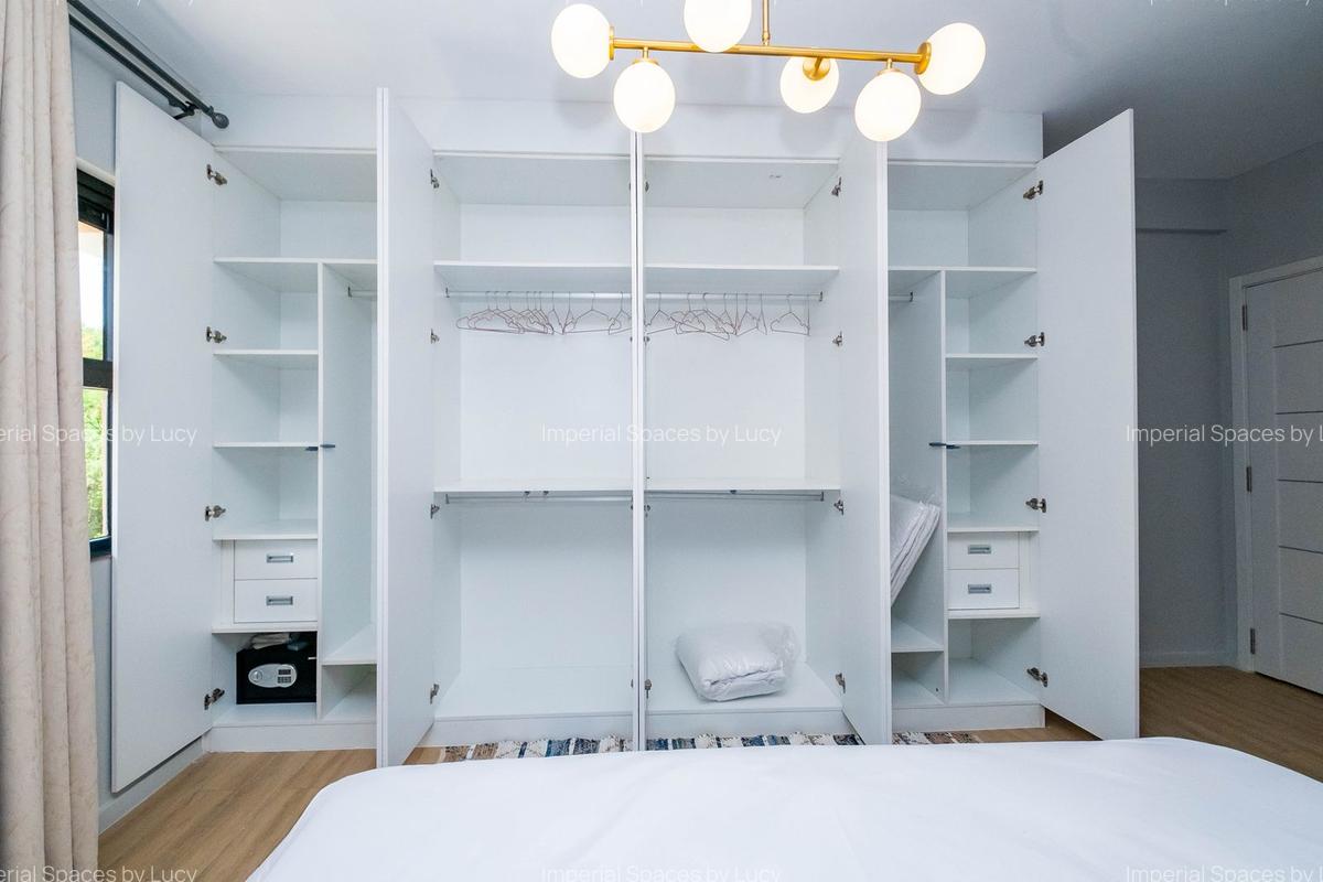 3 Bed Apartment with En Suite in Lavington - 11