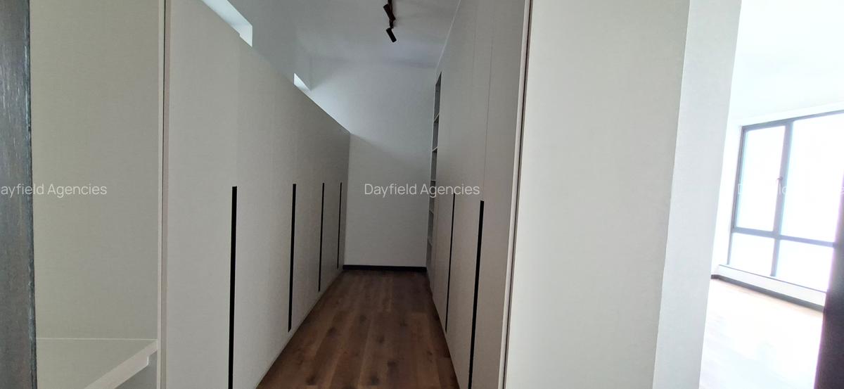 3 Bed Apartment with En Suite in Spring Valley - 12