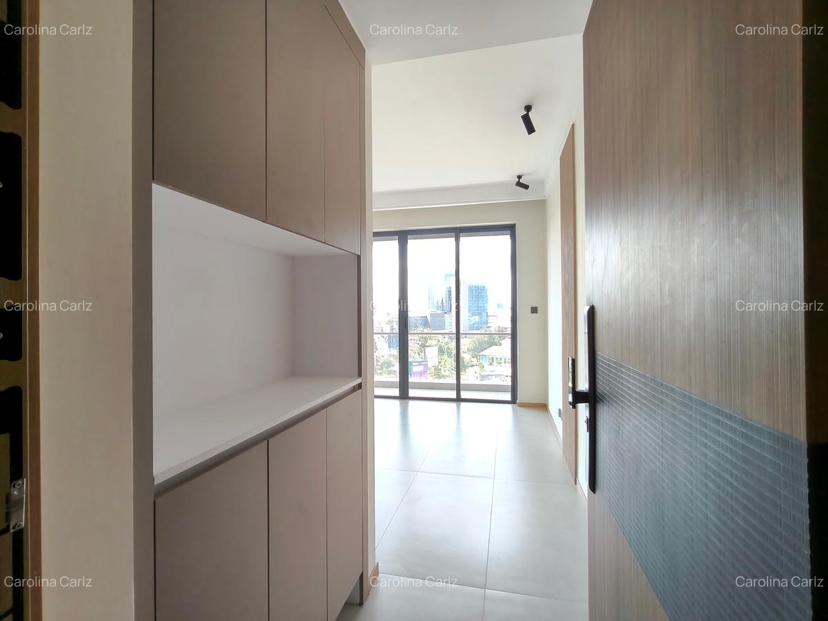 1 Bed Apartment with En Suite in Riverside - 5