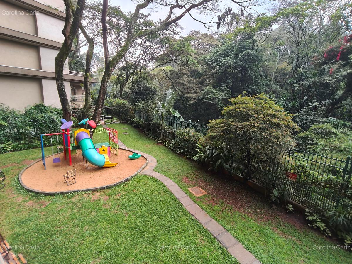 3 Bed Apartment with En Suite at 6Th Parklands Road - 1