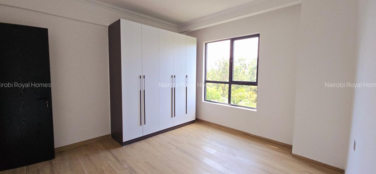 2 Bed Apartment with En Suite at Sports Road - 8