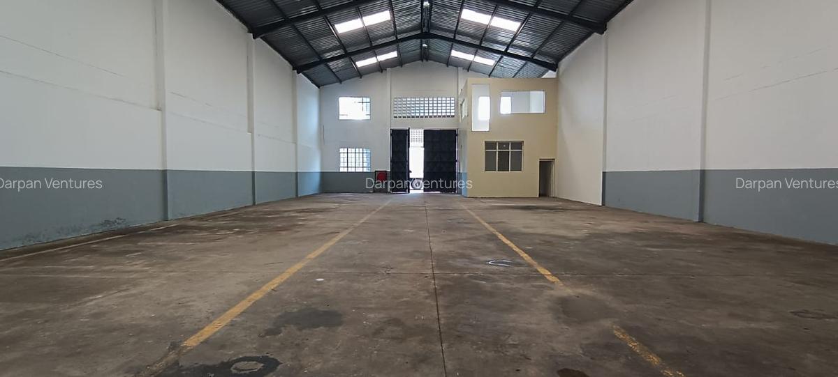 5,000 ft² Warehouse with Service Charge Included in Mombasa Road - 4