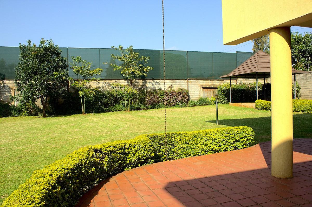 4 Bed Townhouse with En Suite at Runda - 18