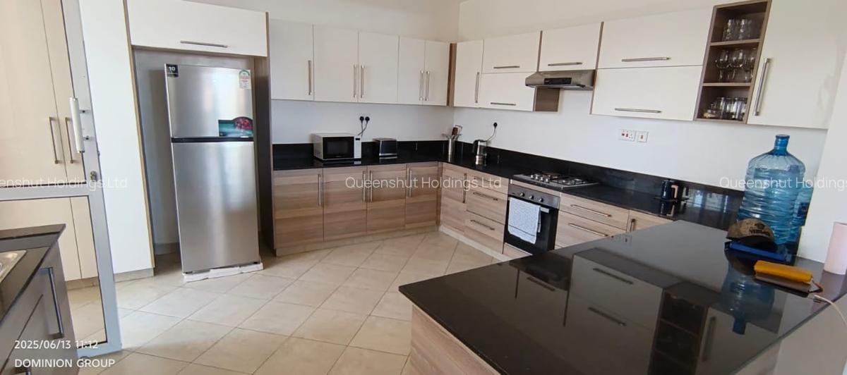 Furnished 2 Bed Apartment with En Suite in Westlands Area - 3