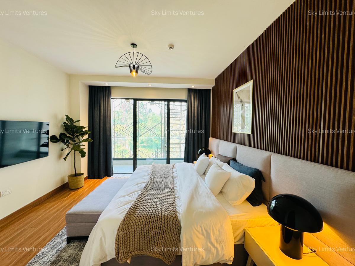 2 Bed Apartment with En Suite at Riverside Drive - 6