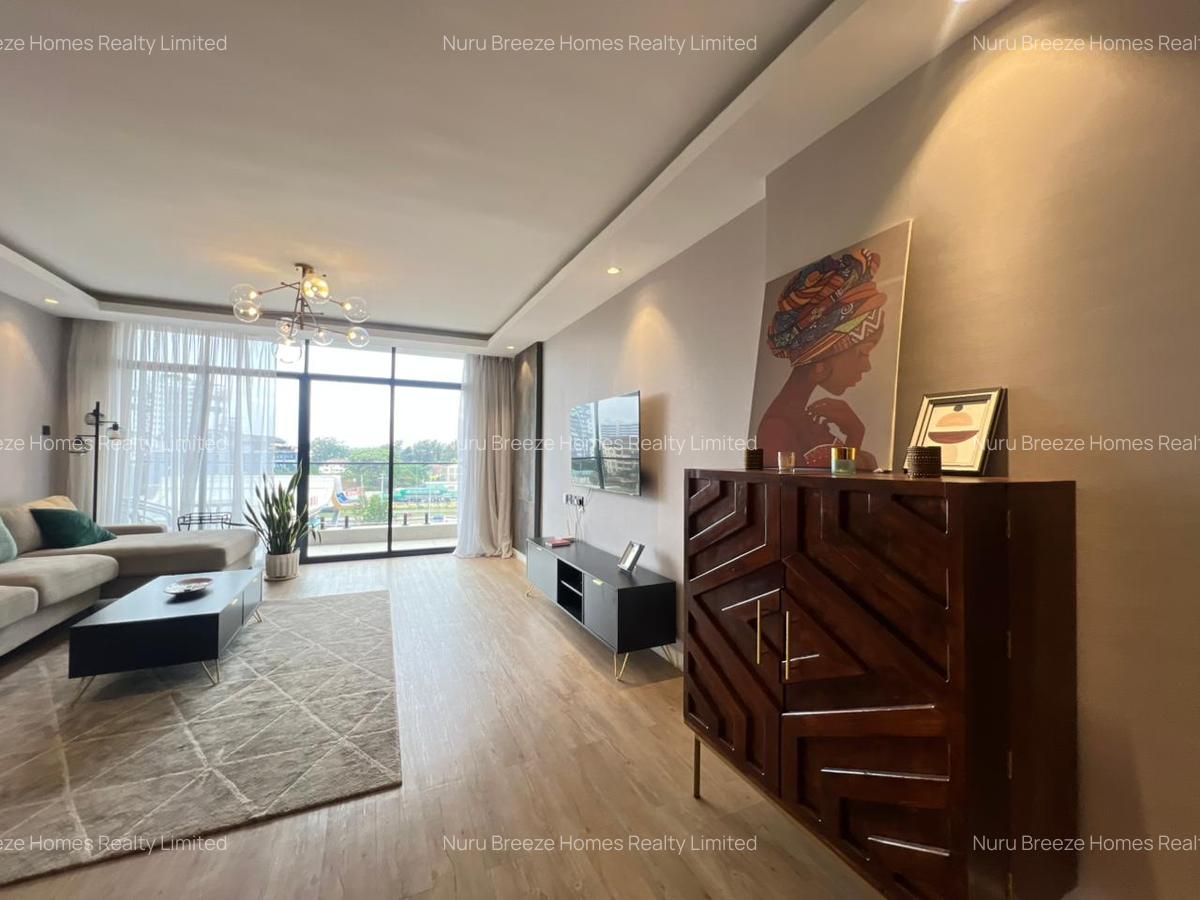 3 Bed Apartment with En Suite in Brookside - 6