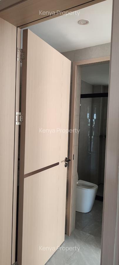 3 Bed Apartment with En Suite at Riverside Drive - 13