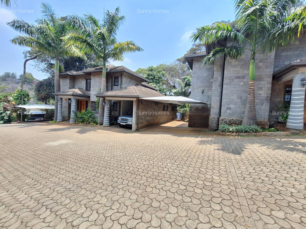 4 Bed Townhouse with En Suite at Peponi Gardens - 14
