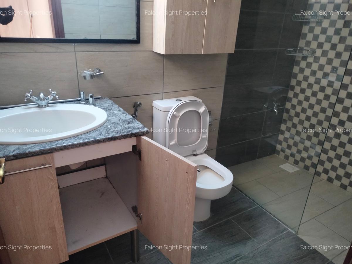 3 Bed Apartment with Staff Quarters at Walk Distance To Riverside Square - 8